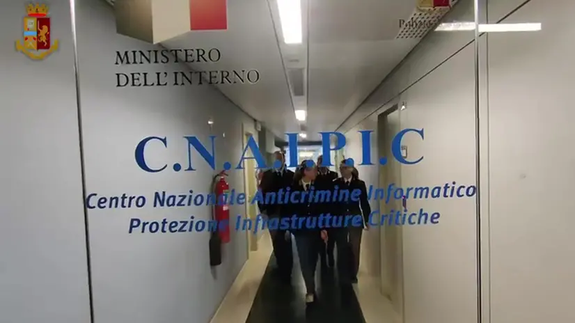 FRAME DA VIDEO - Polizia di Stato - Operazione "Seven"
