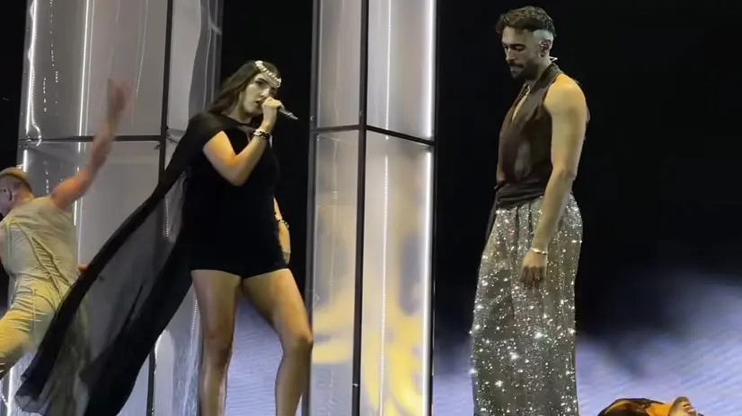 Joan Thiele con Marco Mengoni
