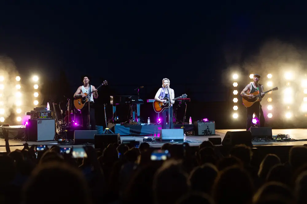 Grandi Carlile al festival Tener-a-mente