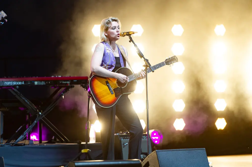 Grandi Carlile al festival Tener-a-mente