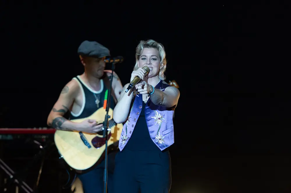 Grandi Carlile al festival Tener-a-mente
