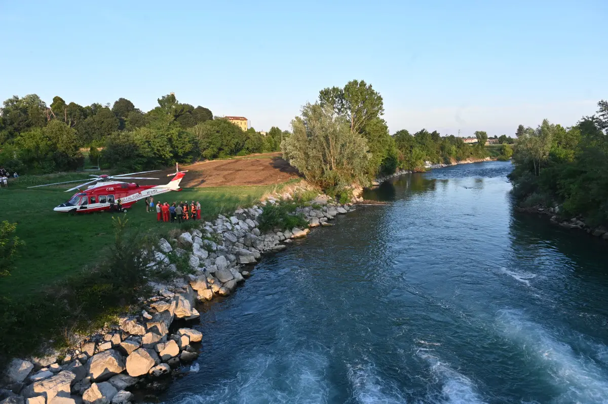 URAGO D' OGLIO RICERCHE FIUME OGLIO REDAZIONE PROVINCIA 15-07-2025 GABRIELE STRADA NEW EDEN GROUP
