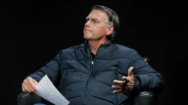 Ex-Presidente Jair Bolsonaro (PL) durante entrevista exclusiva ao jornal digital Poder360, no estúdio do jornal, em Brasília. | Sérgio Lima/Poder360 - 15.jul.2025