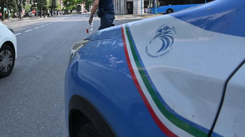 I due uomini sono stati arrestati dalla Polizia di Stato - Foto Gabriele Strada/Neg © www.giornaledibrescia.it
