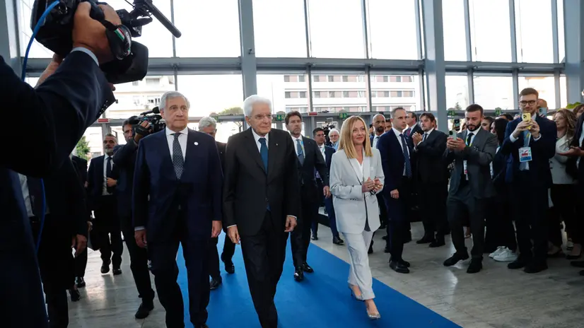 epa12230012 (L-R) Italy's Minister for Foreign Affairs Antonio Tajani, Italian President Sergio Mattarella and Italian Prime Minister Giorgia Meloni attend the Ukraine Recovery Conference 2025 at Convention Center La Nuvola, in Rome, Italy, 10 July 2025. EPA/GIUSEPPE LAMI