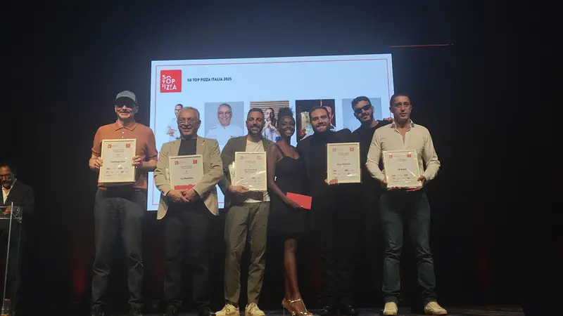 La premiazione di 50 Top Pizza