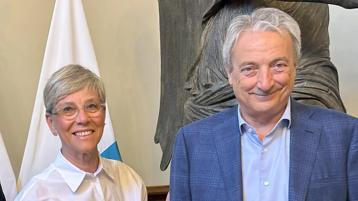 La sindaca Laura Castelletti e il presidente di Feralpi Group Giuseppe Pasini © www.giornaledibrescia.it