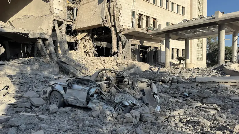 epa12241446 The damaged Syrian Ministry of Defense building, which houses the military's General Staff Headquarters, following an Israeli airstrike in Damascus, Syria, 16 July 2025. The Israel Defense Forces confirmed the strike on the building on 16 July following the deployment of Syrian troops in the predominantly Druze province of Suwayda (Sweida), after clashes between Druze fighters and Bedouin tribes resulted in the death of dozens of people. The Syrian Defense Minister announced a ceasefire on July 15 in the city of As Suwayda, which Syrian troops entered in the morning, but the area is witnessing violent clashes between government forces and Druze militants. EPA/MOHAMMED AL RIFAI