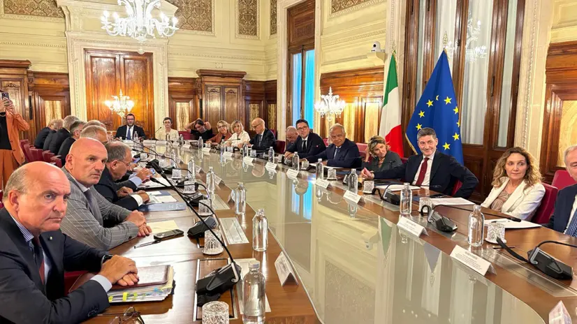Piantedosi incontra al Viminale i sindaci di Roma MIlano e Napoli. Foto Viminale