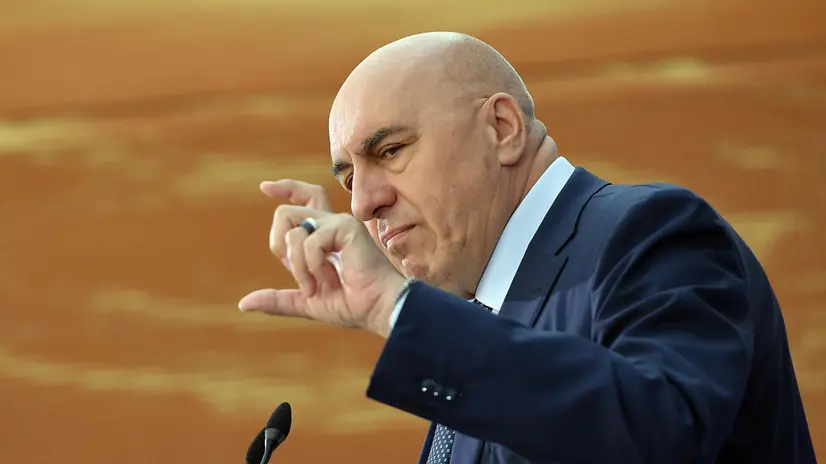 Il ministro della Difesa Guido Crosetto in occasione del Festival dell’Imprenditore presso il Palazzo delle Esposizioni Roma, 13 giugno 2025 ANSA/FABIO CIMAGLIA (NPK)