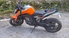 Recuperata la moto del turista tedesco caduto in strada a Vestone -  © www.giornaledibrescia.it
