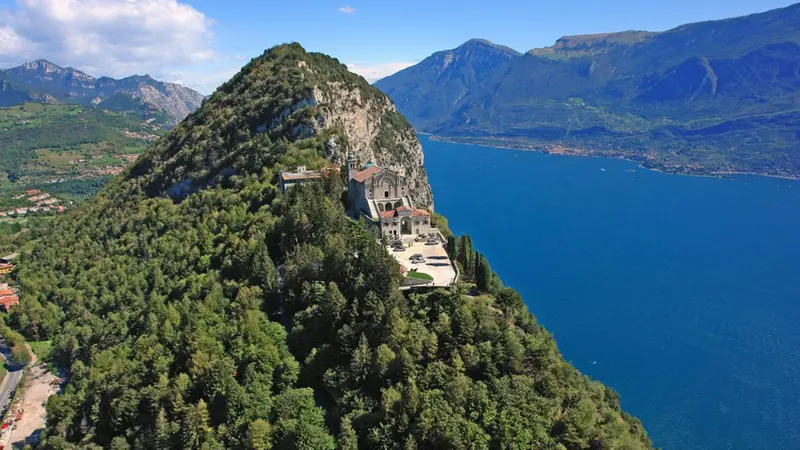 Il Santuario di Montecastello - © www.giornaledibrescia.it