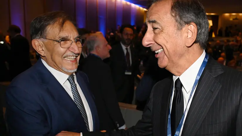 Il sindaco di Milano, Giuseppe Sala (d), e il presidente del Senato, Ignazio La Russa, all'Assemblea generale di Assolombarda, MIlano, 21 ottobre 2024. ANSA/DANIEL DAL ZENNARO
