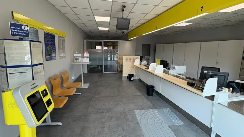 Uno degli uffici rinnovati grazie al progetto Polis - © www.giornaledibrescia.it