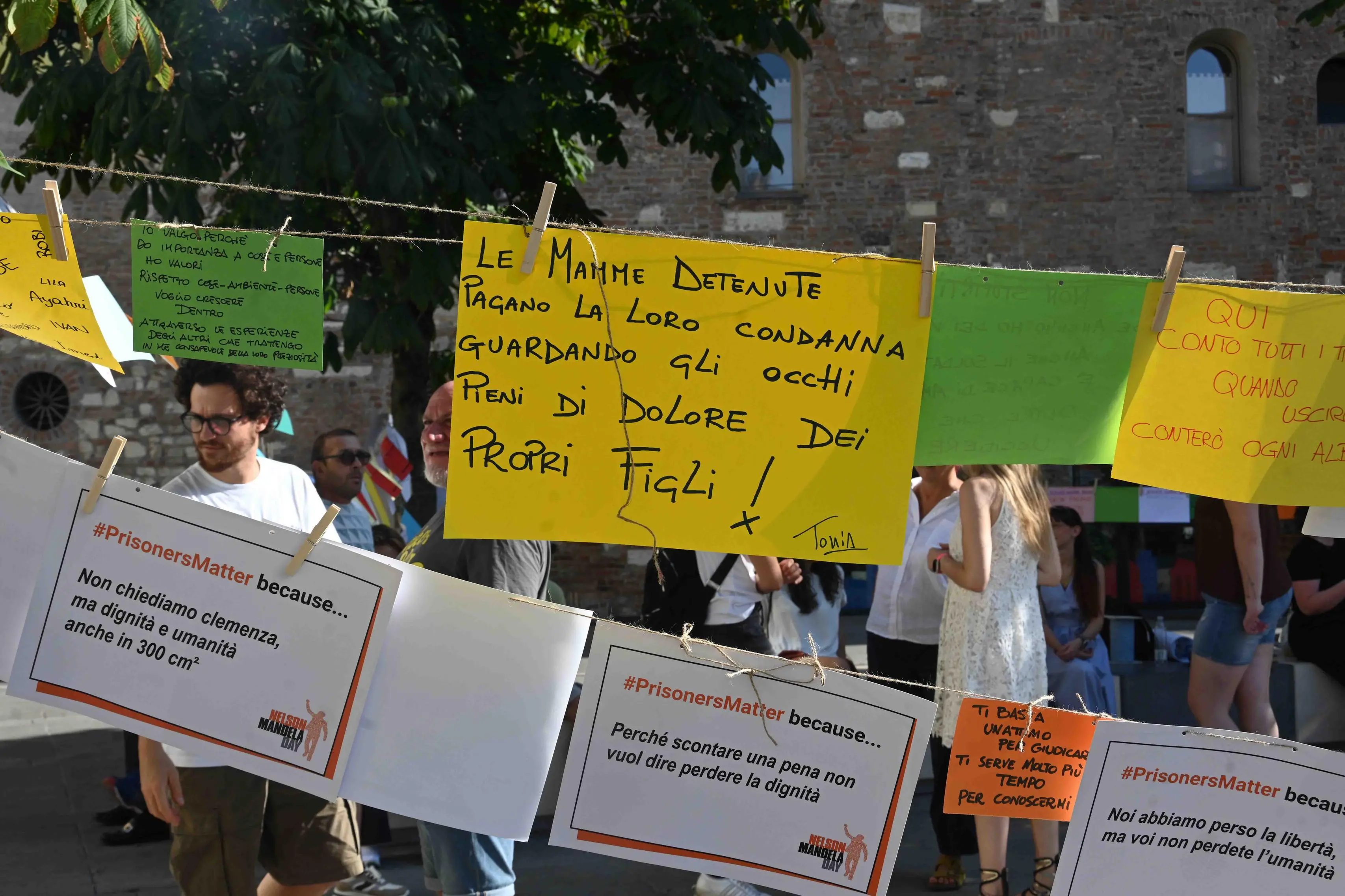 La manifestazione per il «Mandela’s rule day»