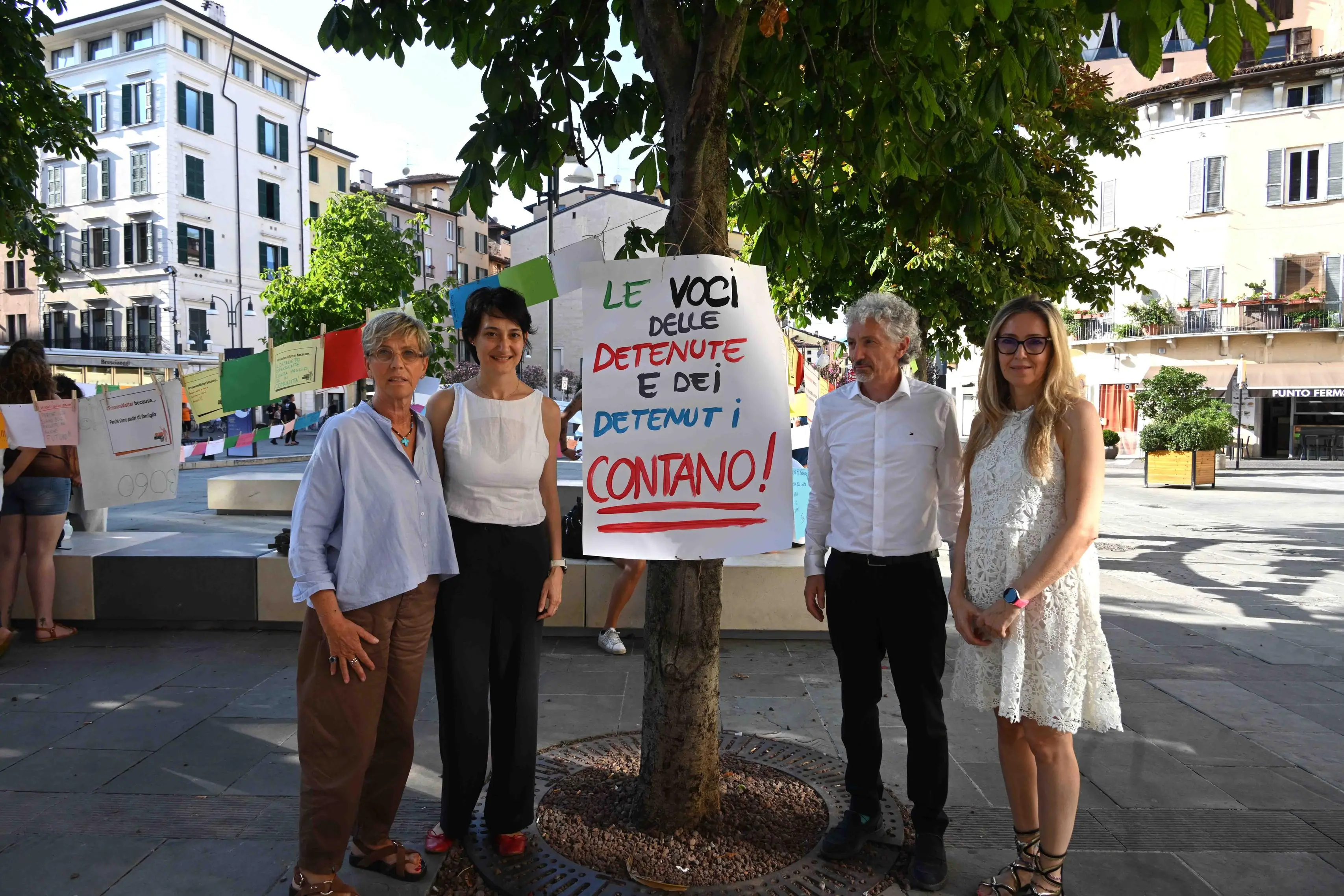 La manifestazione per il «Mandela’s rule day»
