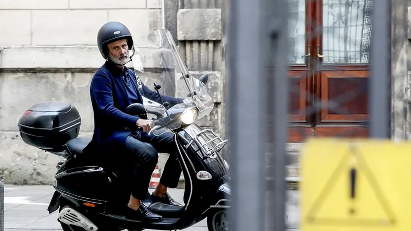 Giancarlo Tancredi, assessore alla rigenerazione urbana comune di Milano, all’uscita di Palazzo Marino dopo l’incontro con il sindaco a Milano, 18 luglio 2025. ANSA/MOURAD BALTI TOUATI