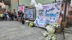 Commemorazione a Sanremo per Samuele Privitera, il ciclista sanremese morto due giorni fa al Giro della Valle d'Aosta, 19 luglio 2025. ANSA/FABRIZIO TENERELLI