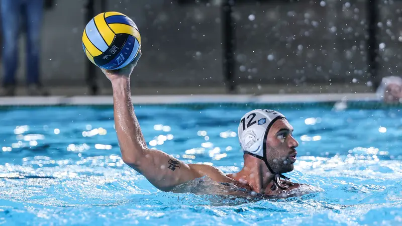 Il difensore con il numero 12 - Foto © www.giornaledibrescia.it