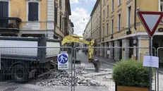 I lavori sulla pavimentazione in centro