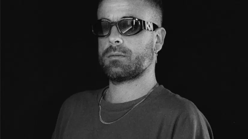 Michele Noschese in una immagine tratta dal suo profilo Instagram. Il dj e producer napoletano Michele Noschese, 35 anni, conosciuto come Godzi, è morto nella notte tra venerdì e sabato scorsi ad Ibiza, dove viveva da circa dieci anni. Lo confermano fonti vicine alla famiglia. Le circostanze della sua morte non sono ancora state chiarite. INSTAGRAM/godzi.music +++ ATTENZIONE LA FOTO NON PUO' ESSERE PUBBLICATA O RIPRODOTTA SENZA L'AUTORIZZAZIONE DELLA FONTE DI ORIGINE CUI SI RINVIA+++ NPK +++
