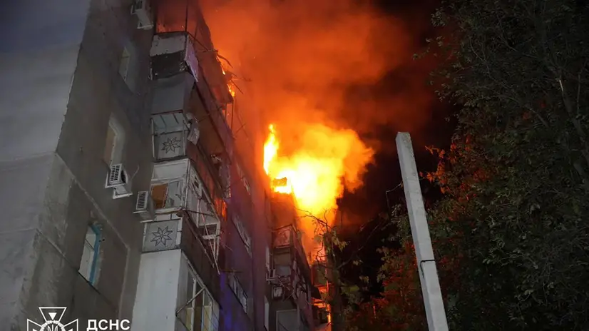 epa12246723 A handout photo made available by the State Emergency Service shows a fire at a residential building after it was hit in a drone strike in Odesa, South Ukraine, overnight 19 July 2025, amid the ongoing Russian invasion. At least one person died in the Russian overnight shelling, according to the State Emergency Service. EPA/STATE EMERGENCY SERVICE / HANDOUT HANDOUT EDITORIAL USE ONLY/NO SALES