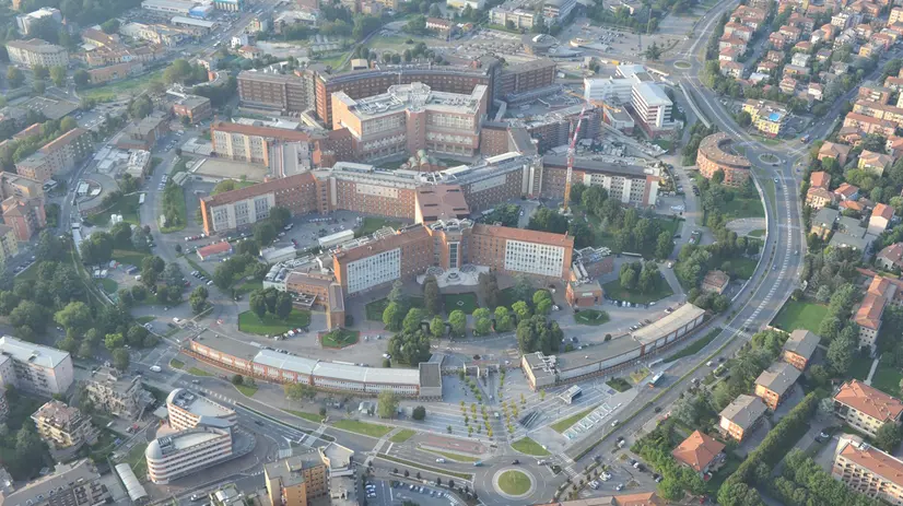 Una panoramica dell'ospedale Civile di Brescia - © www.giornaledibrescia.it