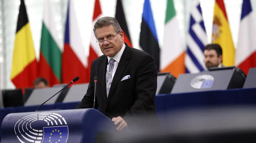 epa12226804 European Commissioner for Trade and Economic Security and for Interinstitutional Relations and Transparency Maros Sefcovic delivers a speech during debates on 'EU-US trade negotiations' during a session of the European Parliament in Strasbourg, France, 09 July 2025. EPA/GUILLAUME HORCAJUELO
