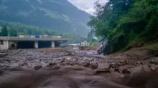 Forti temporali con oltre 100 mm di pioggia si sono abbattuti in serata sulla Val Passiria. Si sono verificate frane di grandi dimensioni che hanno interessato anche edifici residenziali e strade. 24 LUGLIO 2025. Pagina FACEBOOK/Unione vigili del fuoco dell'Alto Adige (Landesfeuerwehrverband SudTirol) + ATTENZIONE LA FOTO NON PUO' ESSERE PUBBLICATA O RIPRODOTTA SENZA L'AUTORIZZAZIONE DELLA FONTE DI ORIGINE CUI SI RINVIA + NPK