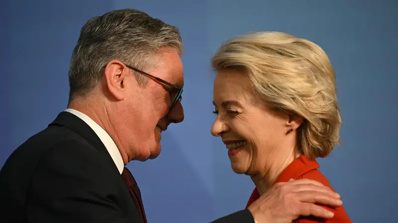 Kewir Starmer e Ursula von der Leyen - Afp/Justin Tallis