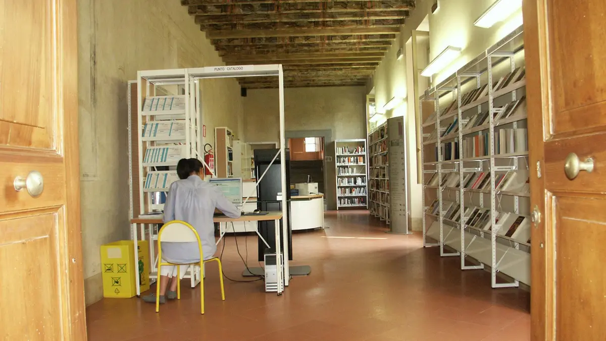 Una sala della Biblioteca Cantù - © www.giornaledibrescia.it