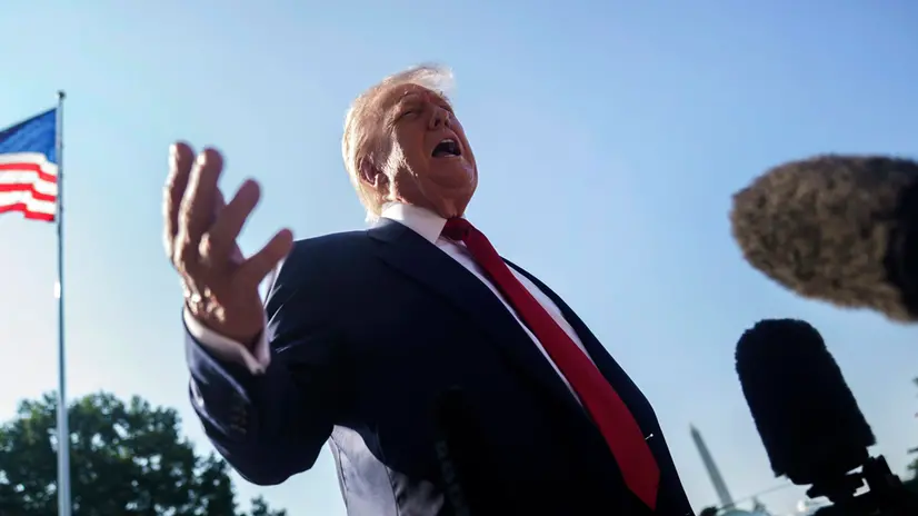 epa12261588 US President Donald Trump leave the White House, Washington, DC, USA, 25 July 2025. President Trump is due to visit Scotland for a 4-day visit where he is due to visit his golf courses and met with UK Prime Minister Keir Starmer. EPA/WILL OLIVER / POOL