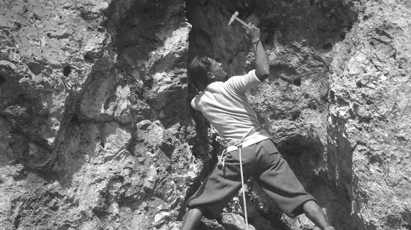 Grandi su una parete di roccia - © www.giornaledibrescia.it