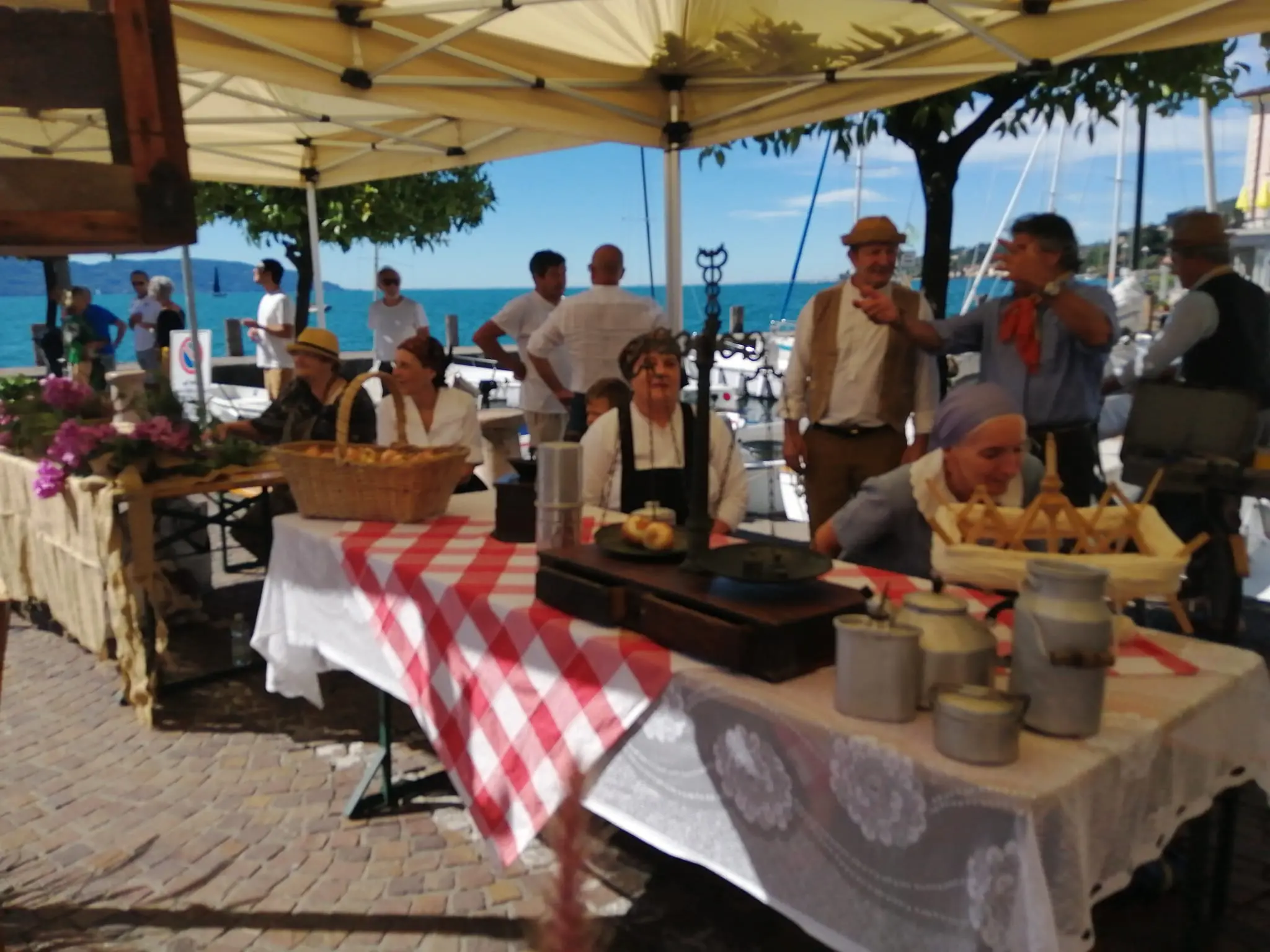 La Fiera delle cipolle a Gargnano