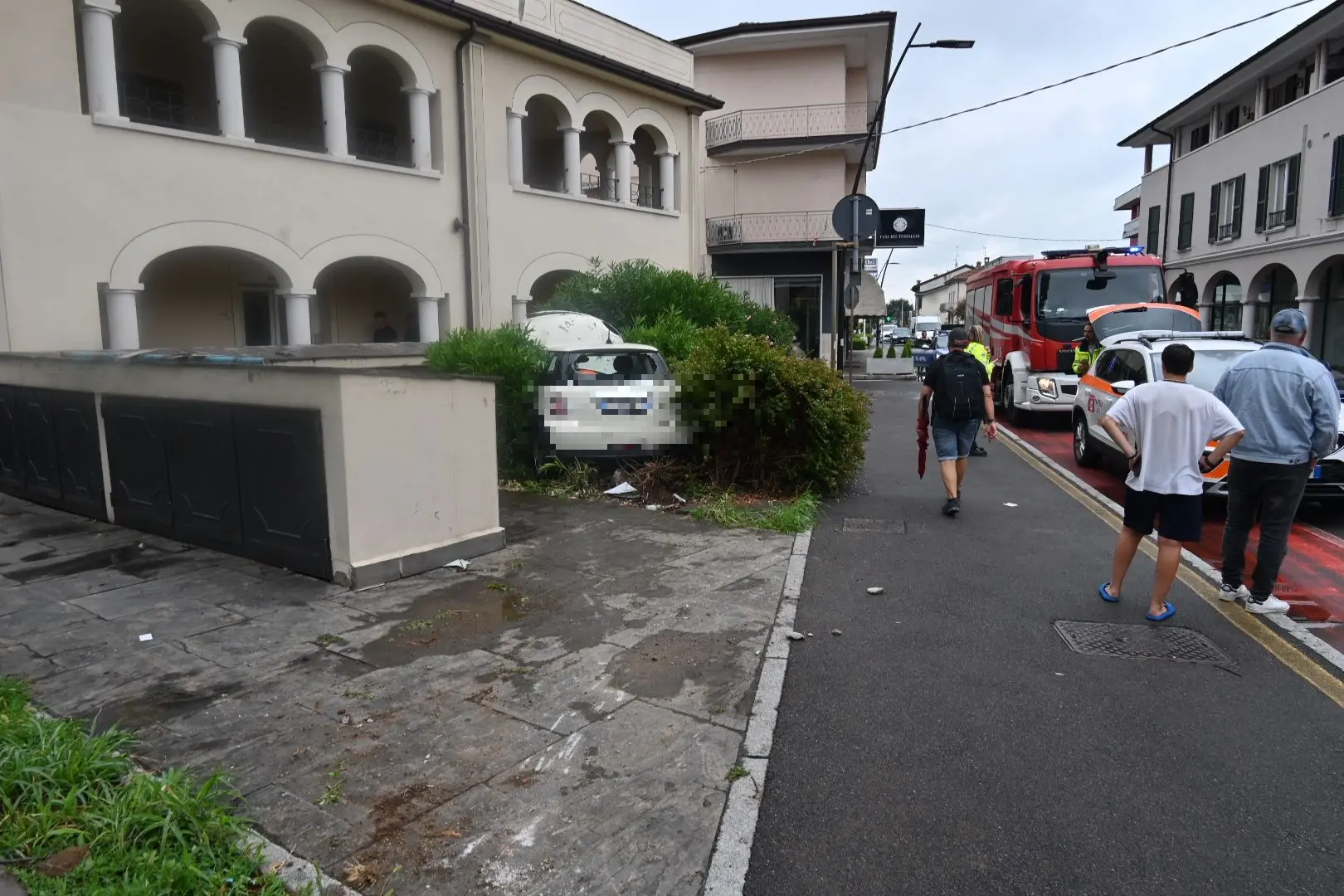 Incidente a Ospitaletto, auto fuori strada