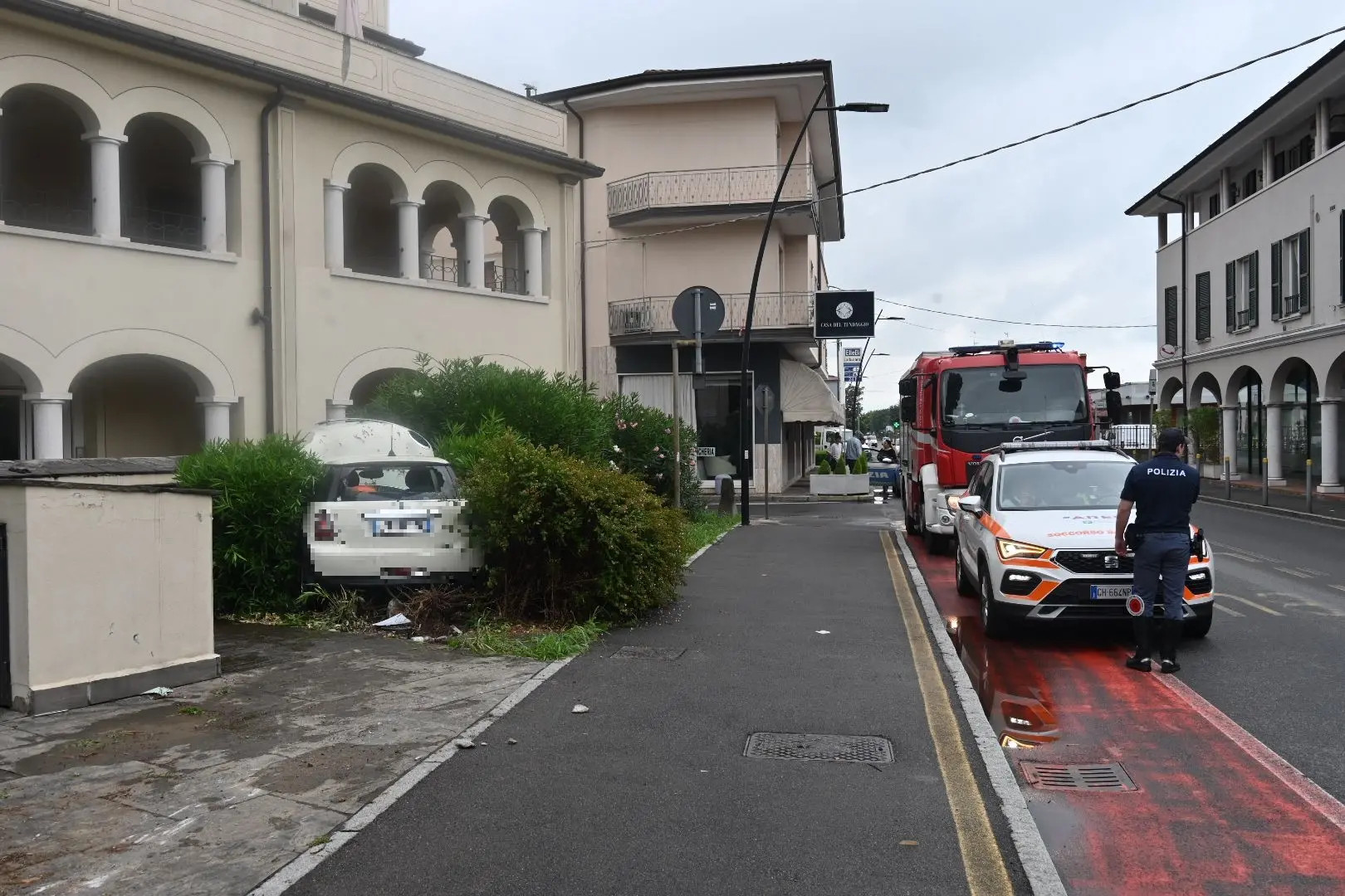 Incidente a Ospitaletto, auto fuori strada