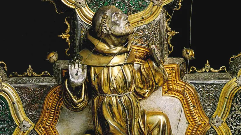 Un dettaglio della croce - Foto tratta dal testo di Marco Collareta «La Grande Croce di Gian Francesco Dalle Croci. Arte rinascimentale e committenza francescana»
