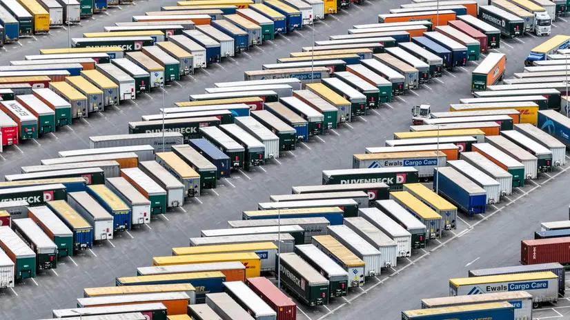 epa12151082 A drone view shows containers outside the US carmaker Tesla's German factory in Gruenheide near Berlin, Germany, 02 June 2025. Europeans are buying fewer Teslas than before despite a growing demand for electric cars, according to a study, in keeping with a trend seen in recent months. The European Automobile Manufacturers' Association said that just 5,475 Tesla cars were sold in April, down 52.6% from last year. In the first four months of this year, Tesla sales were down 46.1% compared to the previous year's first four months. EPA/HANNIBAL HANSCHKE