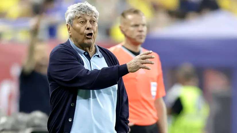 Mircea Lucescu oggi allena la Nazionale della Romania - Foto Epa/Robert Ghement © www.giornaledibrescia.it