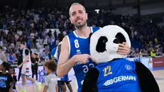 La scorsa stagione è stata da record per la Germani di capitan Amedeo Della Valle - Foto New Reporter Checchi © www.giornaledibrescia.it
