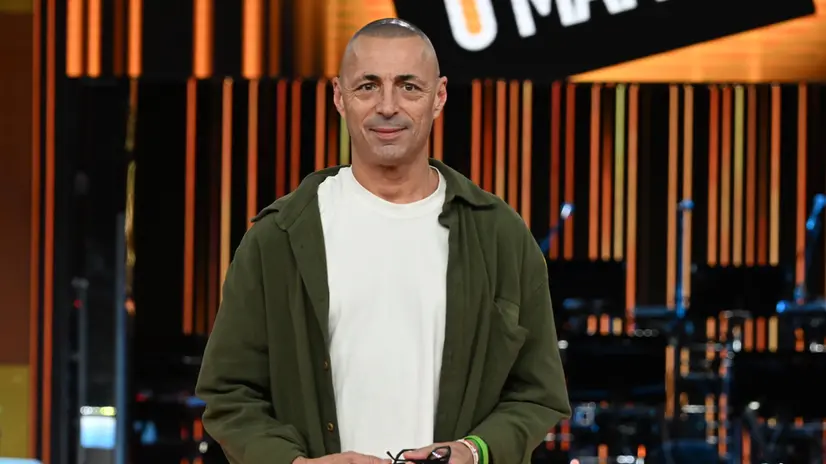 Alex Britti nel corso del photocall di Ora o mai più a Roma, 9 gennaio 2025. Il programma andrà in onda da sabato 11 per cinque puntate su Rai 1. ANSA/MAURIZIO BRAMBATTI