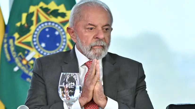 epa12273786 Brazilian President Luiz Inacio Lula da Silva participates in the sanctioning ceremony of the bill that prohibits the use of animals in cosmetics testing, at the Planalto Palace in Brasilia, Brazil, 30 July 2025. EPA/Andre Borges