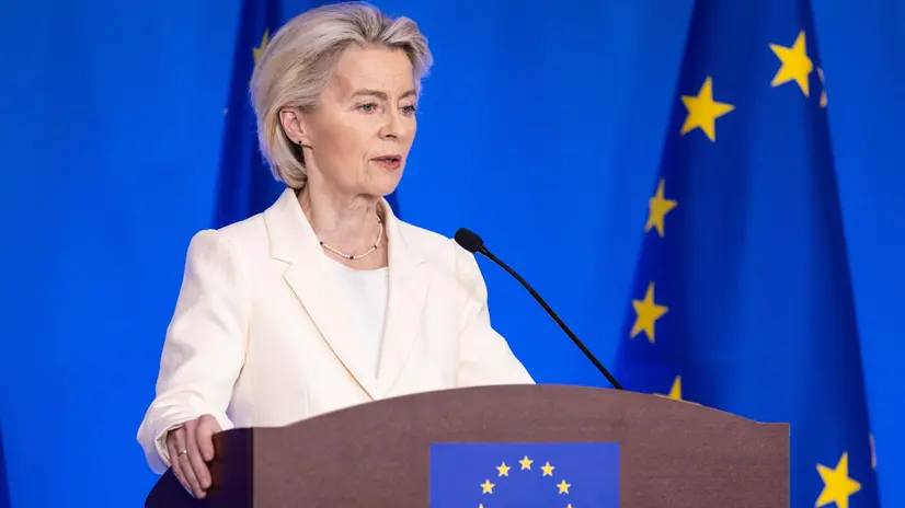 La presidente Ursula von der Leyen - Foto Epa/Jessica Lee
