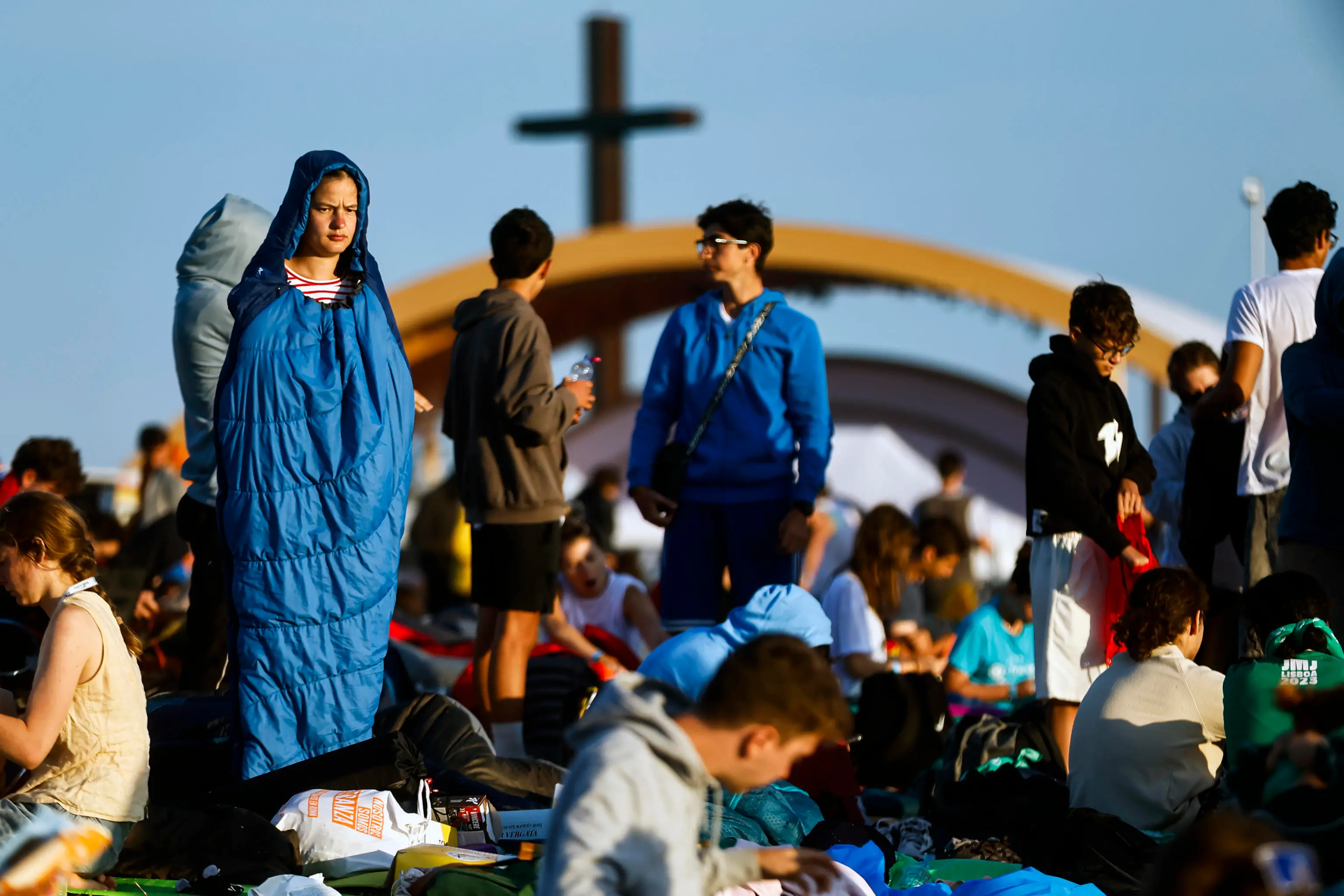 Papa Leone XIV all'arrivo a Tor Vergata per la messa del Giubileo dei Giovani