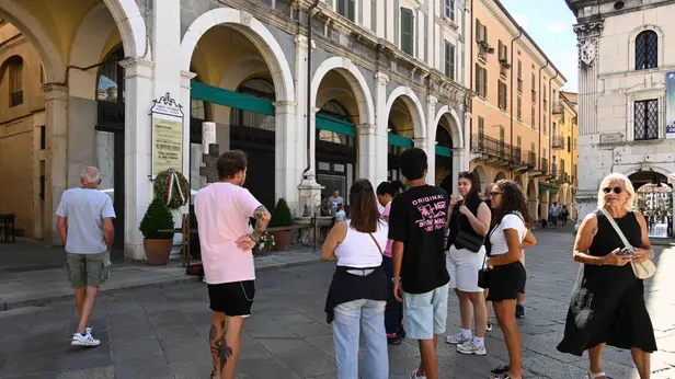 CRONACA BRESCIAPRIMA DOMENICA D'AGOSTO IN CENTRO PER REDAZIONE CRONACA 03-08-2025 MARCO ORTOGNI NEW EDEN GROUP