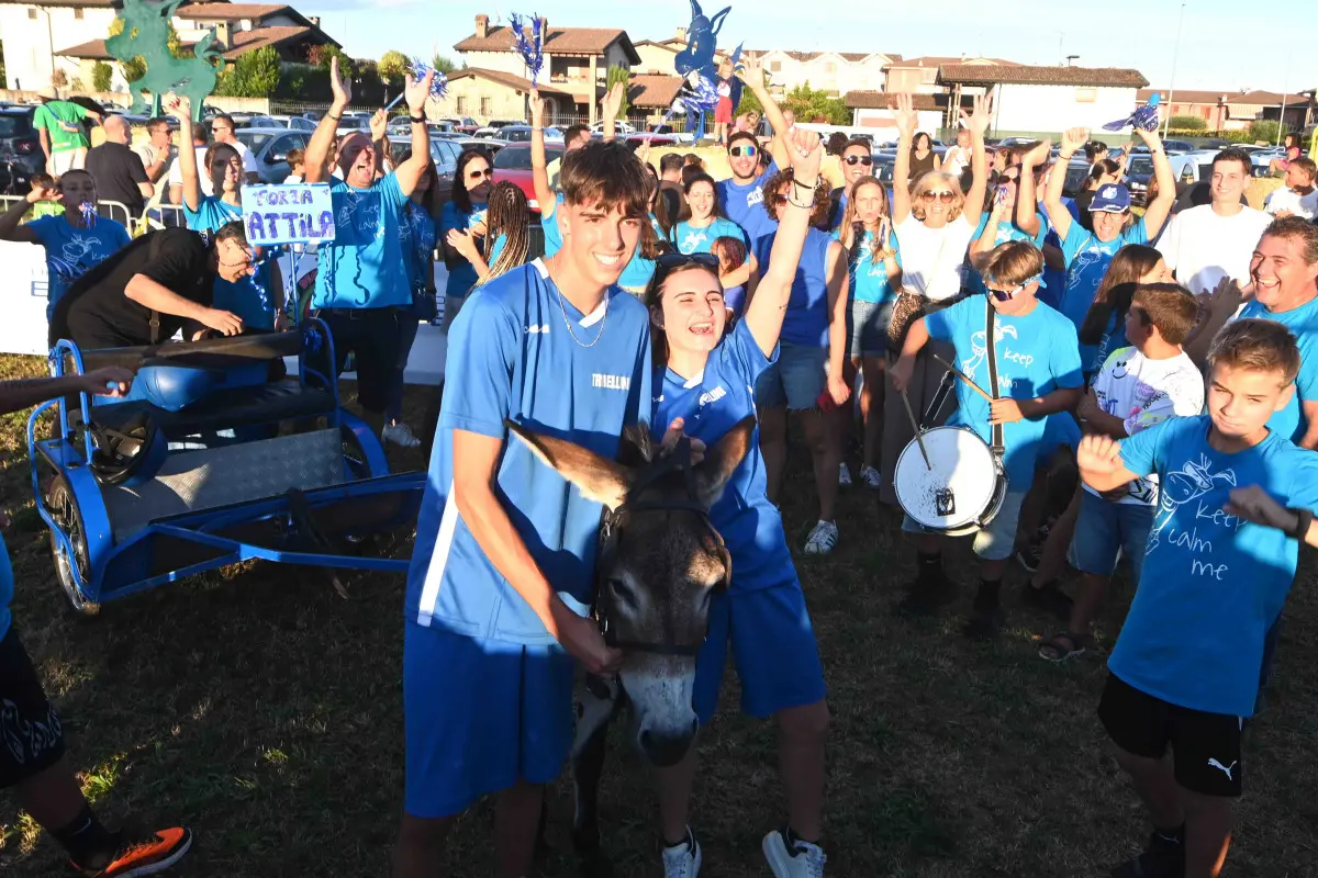 La 44esima edizione del Palio degli asini di Novagli