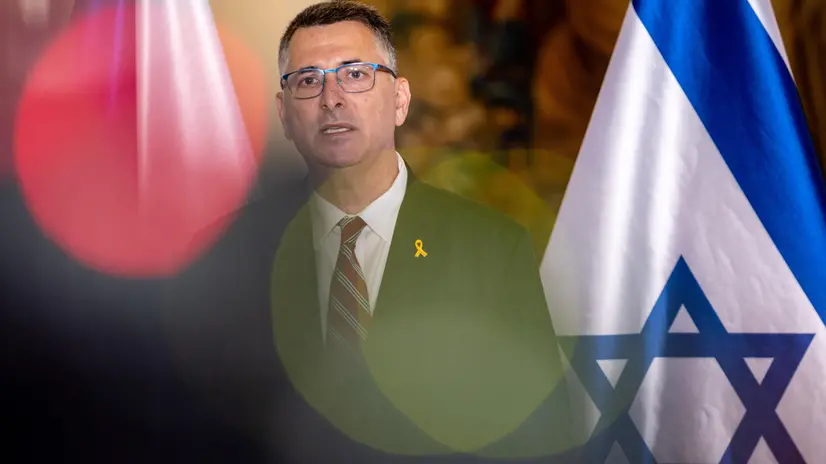 epa11745274 Israeli Foreign Minister Gideon Saar attends a joint press conference with the Czech foreign minister following their meeting at the Czernin Palace in Prague, Czech Republic, 28 November 2024. EPA/MARTIN DIVISEK