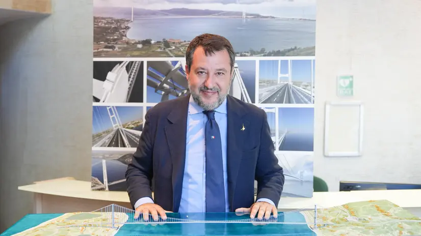 salvini, prossima settimana ok al progetto definitivo del Ponte