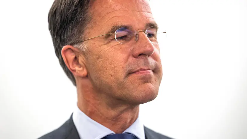 epa12239591 NATO Secretary General Mark Rutte speaks to reporters about US President Donald Trump's decision to sell Patriot defense systems to Ukraine in the Dirksen Senate Office Building in Washington, DC, USA, 15 July 2025. EPA/JIM LO SCALZO