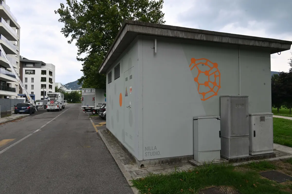 Le cabine elettriche diventano opere d'arte